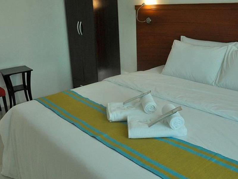 Viven Hotel Laoag Eksteriør billede