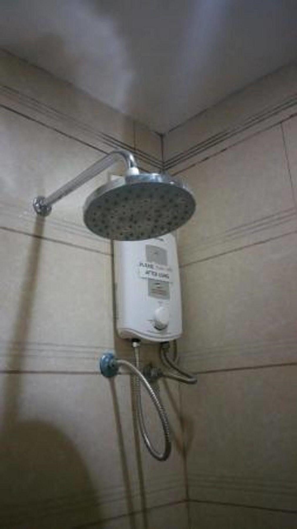 Viven Hotel Laoag Eksteriør billede