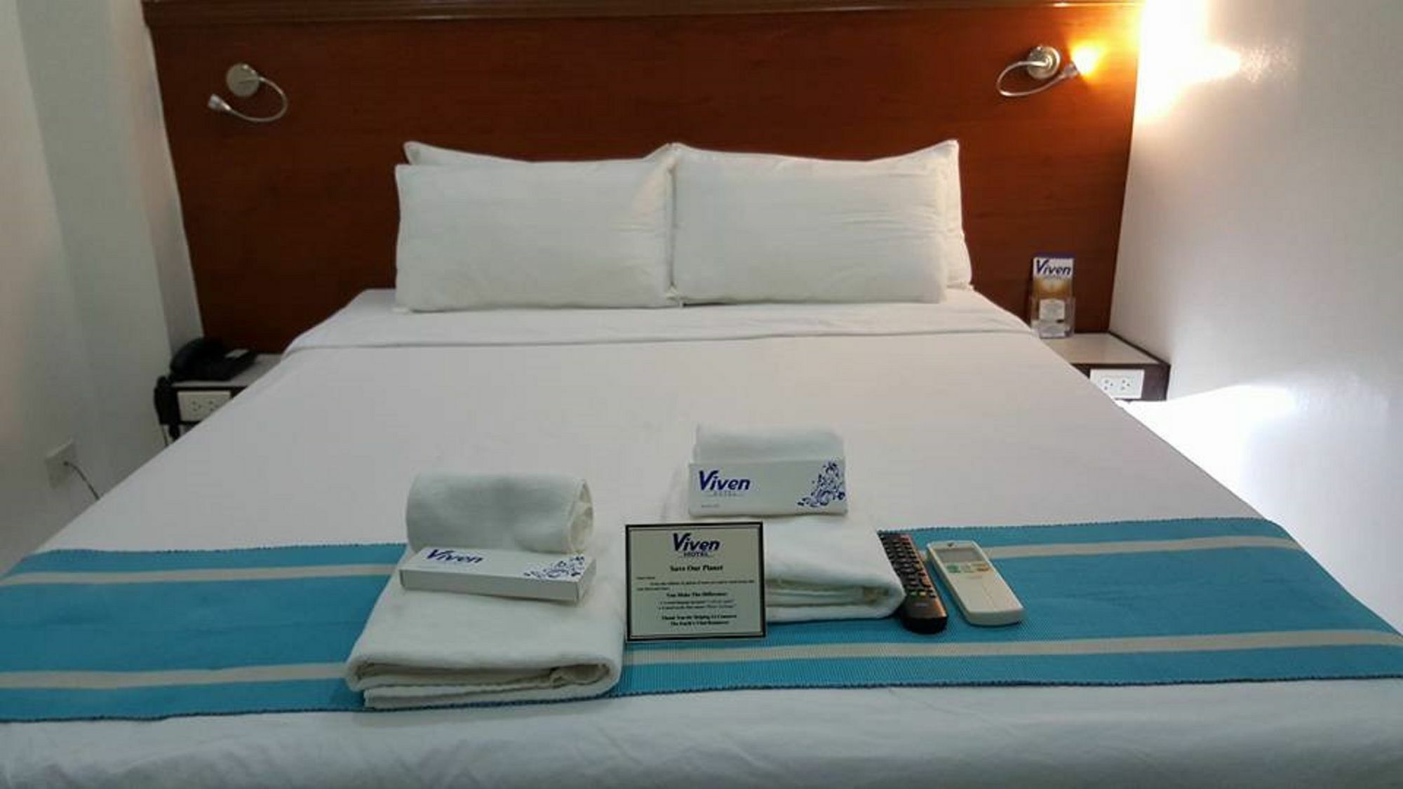 Viven Hotel Laoag Eksteriør billede